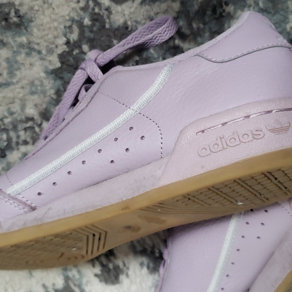 purple adidas 💜 - Picture 4 of 5